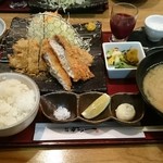 新潟かつ一 - 熟成ロース&ぶりかつ定食