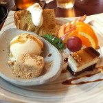 町家カフェ　太郎茶屋鎌倉 - 