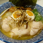 濃厚京鶏白湯らーめん めんや 美鶴 - 