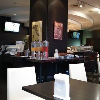 カフェダイニング パームツリー_2