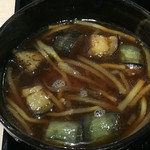 本格手打うどん 大河 - 鶏そぼろと茄子のつけ麺（つけ出汁）