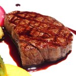 オザワ - ランチコース 5940円 の牛ヒレ肉のソテー 赤ワインソース