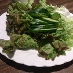 サンフラワー - ・カモを包んで食べる野菜