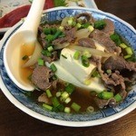 鶴亀大吉 - 肉豆腐　350円