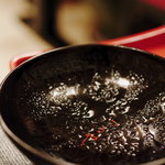 つるや - 椀（わん）の蓋（ふた）、屋號（やがう）入り