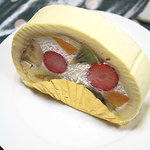 CHERIR SUZUKA - ロールケーキ