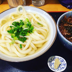 純手打ち讃岐うどん五郎 - あつあつ(大)¥500
      おかかごはん¥250
      ★★★★☆