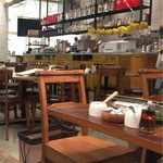 ザ・フレンチトースト ファクトリー - 平日18時、空いてました。