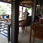 Melting Wok Warung - 