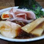 寿製麺 よしかわ - 煮干しそば(黒)