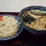 三喜屋 - ラーメンセット