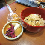 南禅寺 順正 - 香の物、炊き込みご飯。