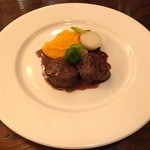 ICARO miyamoto - エゾ鹿のソテー 赤ワインソース（4500円）