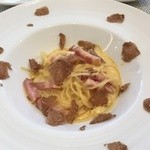 ビストロ ダイア - 白トリュフがこんなにたくさん入った贅沢パスタ