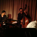 レストラン ラ・マーレ - 2010/07 pf:加藤英介　bs:池田 潔　ds:古地克成