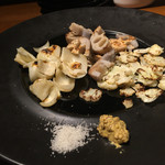 nobu’s - 2016.1. 焼き野菜盛り合わせ（￥720）　百合根、蓮根、カリフラワー