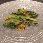 レンゲ - プンタレッラの豆鼓炒め