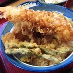 雷電 - ランチの天丼 820円