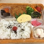 旬の市場 - 豚ひれかつ弁当@よど万