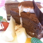 パティスリー アンシャンテ - 生チョコケーキ￥４００（税込）