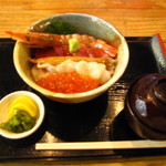 加瀬 - 海鮮丼1800円