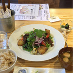 たまな食堂 ナチュラル シフト ガーデン キッチン 船橋店 - 一汁三菜ランチ（限定）