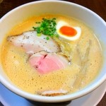 ラーメン家 みつ葉 - 豚CHIKI 醤油らーめん(大) 750円