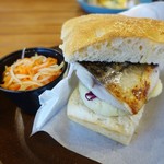 Bird - ”もの凄い鯖”のサンドイッチ　