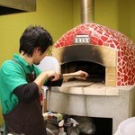 Pizzeria & Bar RIN - 自己製作の本格石窯で焼き上げます