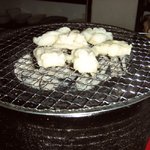 たるたるホルモン - プリプリのホルモンを七輪で！