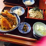 そば＆まぐろ 更科 - ランチ松1000円の天丼蕎麦セット