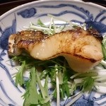 虎屋 壺中庵 - 鰆 酒盗焼き