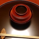 虎屋 壺中庵 - 海老 蓮根饅頭 椎茸のお椀