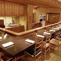 未在 - 店内