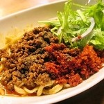 一番いちばん - 汁なし担々麺　アップ