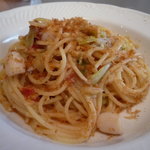 小柱とキャベツのドライトマト風味