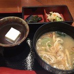 東京 今井屋本店 - 左はスイーツでした、豆腐と間違えた(笑)