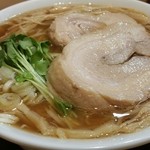 絢 - 醤油ラーメン700円