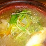 四季彩 かしも - 揚げ魚が入った小鍋