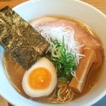 鰹出汁らぁめん(汐)