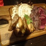 フレスコバルラディカル - 牛フィレ肉のレアステーキ（ワインとの相性良し）