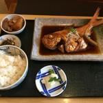 食堂 松月 - お客様 金目鯛煮付け定食