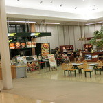 ミカドコーヒー - ツルヤ内にあるサブウェイの隣にございます