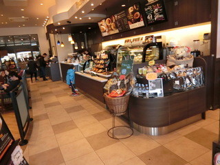 タリーズ コーヒー - まずはカウンターで注文です