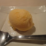 薮原十区 - 卵アイス 