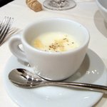 カンブーザ - アミューズ　ジャガイモの冷製ポタージュ
