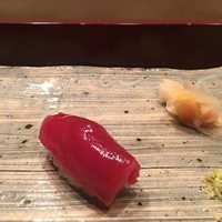 銀座 鮨 かねさか 本店 - 大間マグロ　赤身