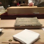 銀座 鮨 かねさか - 手前カウンター席