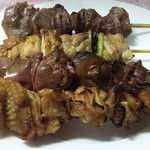 4本で480円(カワ、レバー、ネギ、砂肝) ボリューム感、伝わるでしょうか…