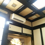 浜松 甲羅本店 - 重厚な造りです